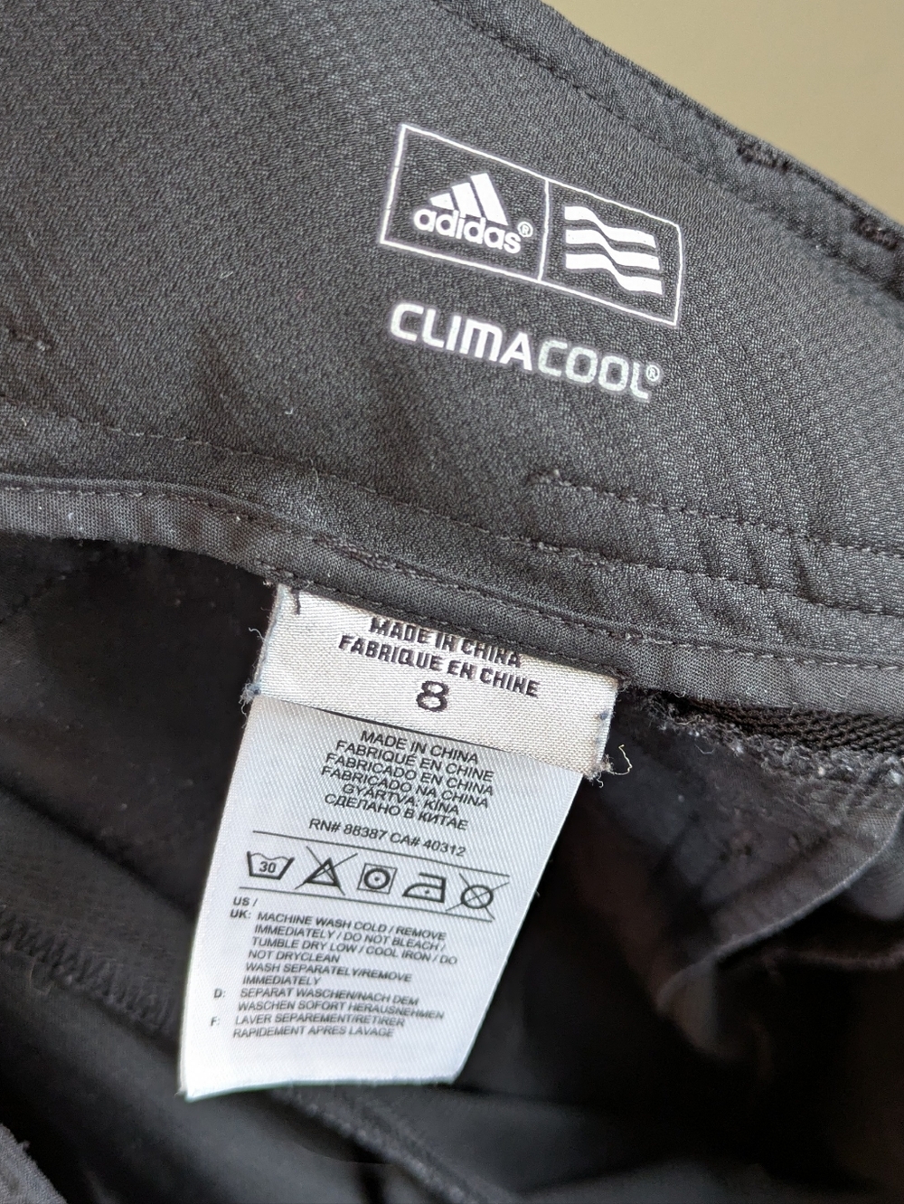 Y2K Adidas Low Rise Capris - Picture 4 of 4